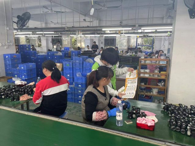 三鄉(xiāng)鎮(zhèn)開展“加強(qiáng)禁毒宣傳， 共創(chuàng)無毒企業(yè)”活動(dòng)照片2.jpg