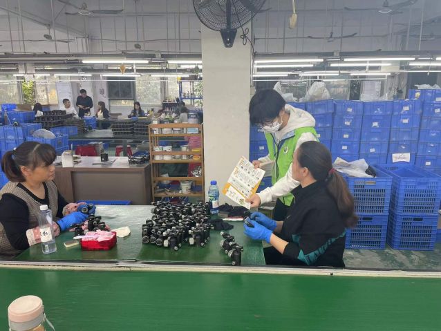 三鄉(xiāng)鎮(zhèn)開展“加強(qiáng)禁毒宣傳， 共創(chuàng)無毒企業(yè)”活動(dòng)照片1.jpg