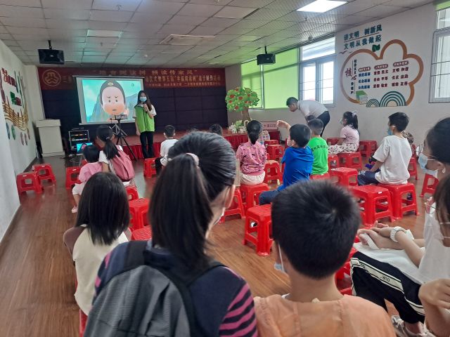 三鄉(xiāng)鎮(zhèn)開展“幸福閱讀樹，禁毒齊守護(hù)”宣傳活動(dòng)圖片1.jpg